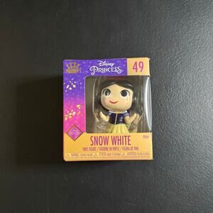 Disney Ultimate Princess Celebration - Funko Mini Ariel in Pink Dress #50